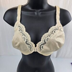 Victoria's Secret Bra Beige Lace Front Closure Full Coverage 34DD Vintage